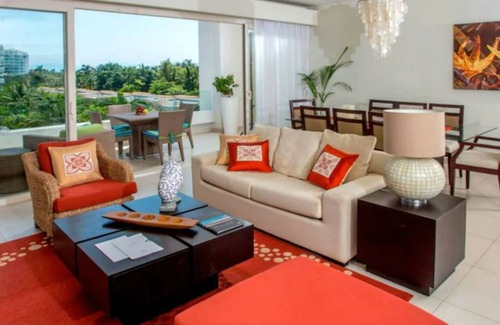 Nuevo Vallarta Resort | MARIVAL DISTINCT LUXURY RESIDENCES