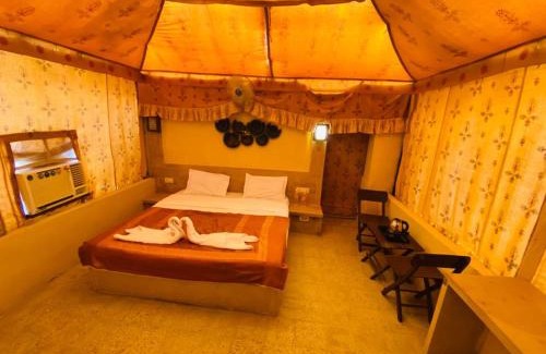 Kanoi Other | Mariyan Desert Safari Camp