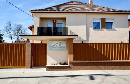 Kiskoroes Apartment | Markó Vendégház