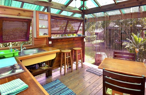 Ha'apiti Hotel | Mark's Place Moorea