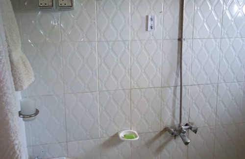 Njumbi Hotel | Mark5 Resort