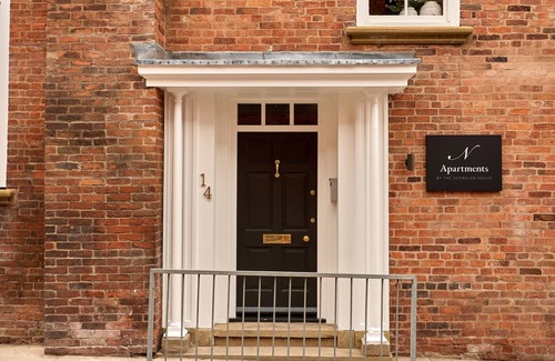 Ludwel Cottage | MARKET VIEW - THE GEORGIAN HOUSE, romantic in Ludlow