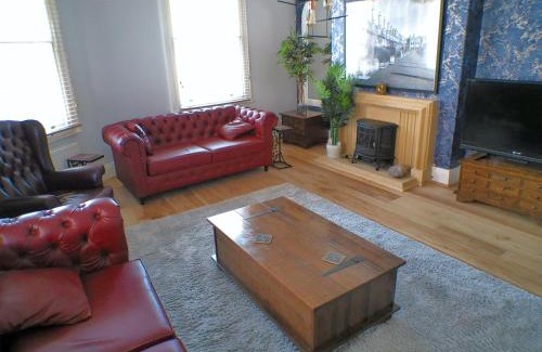 Glastonbury Apartment | Marketplace Glastonbury