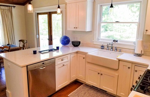 Queensbury House | Marley's Cove on Glen Lake