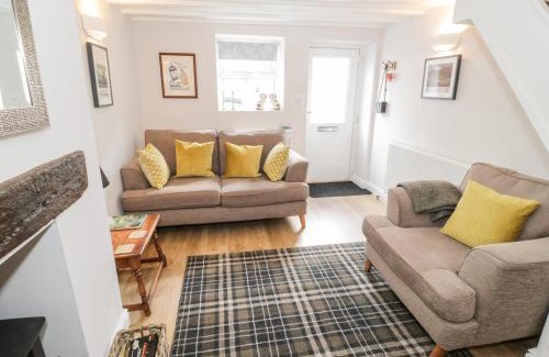 Conwy House | Marlin Cottage