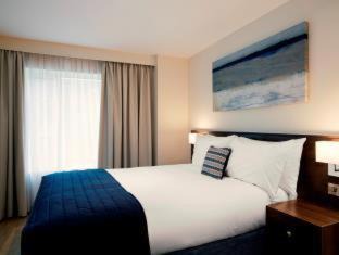 Bishop's Hotel | Marlin Waterloo