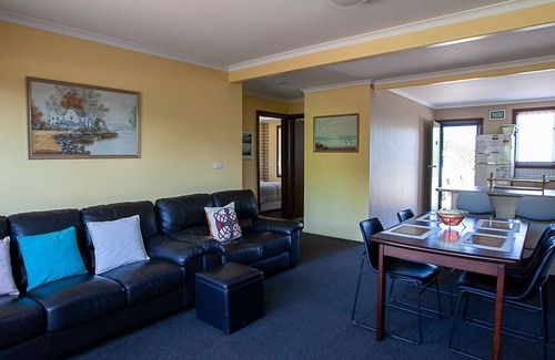 Bermagui Apartment | Marlin Waters10 - 10/8 Narira Street- By the river