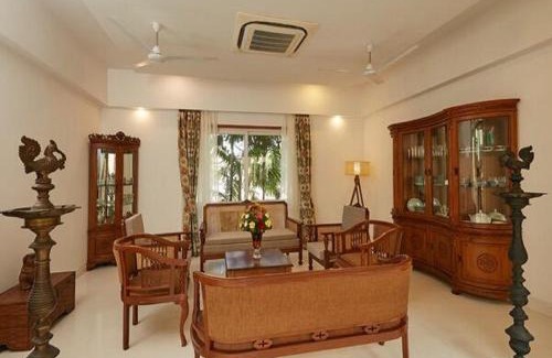 Mylapore Tiruvallikk Hotel | Maroma Suites ECR