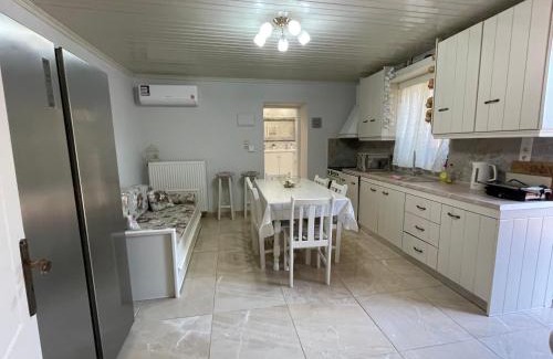 Mirina House | Maronia