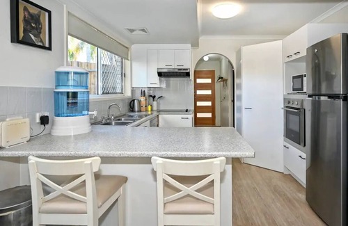 Maroochydore Apartment | Maroochydore 3 B/R, 2 Bath, Townhouse ZA4