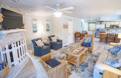 Tybee Island Condo | Marooned Mariner, Tybee Island