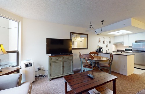 Upper Village Condo | Marquise on Blackcomb, Pool & Hot Tub, Easy Ski Access, Free WiFi