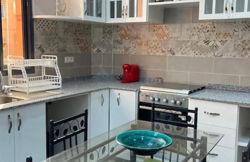 Tameslouht Apartment | Marrakesh Comfort: Dar El Hijazi
