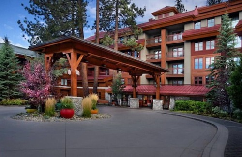 South Lake Tahoe Condo | Marriott Grand Residence Luxury Studio sleeps 2
