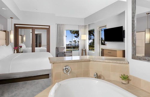 Palm Desert Resort | Marriott's Desert Springs Villas - Many Weeks Available!