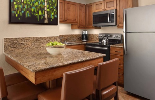 Warrior's Mark Hotel | Marriott's Mountain Valley Lodge at Breckenridge Studio