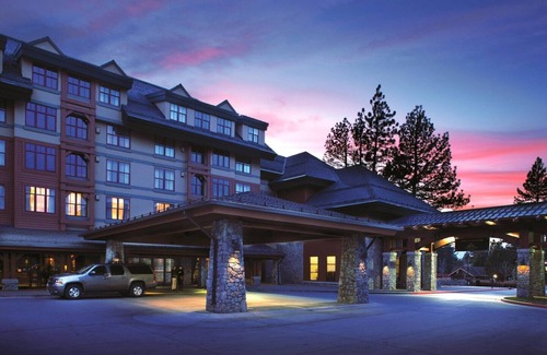 South Lake Tahoe Villa | Marriott's Timber Lodge - South Lake Tahoe 2BD Villa