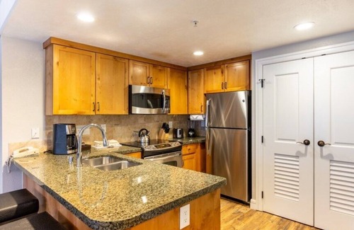South Lake Tahoe Condo | Marriott's Timber Lodge - Grand 3 Bedroom Villa