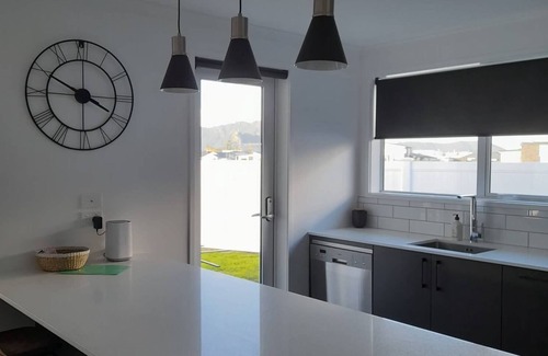 Mangapai House | Marsden Cove by the Marina