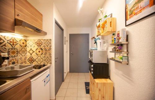 Saint-Charles Apartment | Marseille Gare SNCF Saint Charles, city center