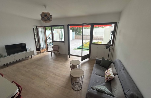 Blancarde Apartment | Marseille : Spacieux Appartement Avec Immense Terrasse Tout Confort
