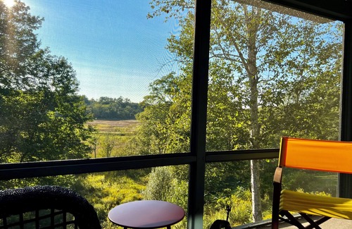 Bath Cottage | Marsh View Cottage in Arrowsic is a perfect nature getaway w/nearby amenities