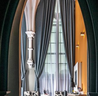 Mons Hotel | Martin's Dream Hotel