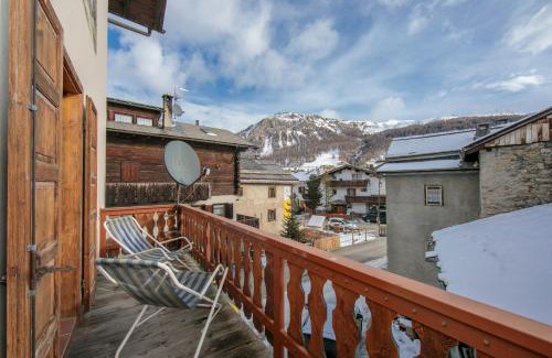Livigno Apartment | Martina Ski in - Ski out 50m - Happy Rentals