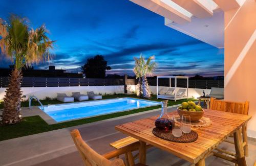 Petaloudes Villa | Martini Villas