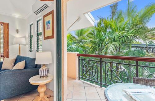 Port Douglas Apartment | Martinique On Macrossan