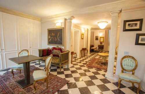 Ravenna Apartment | Martins Residence de Luxe