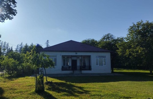 Salkhino House | Martvili Guesthouse