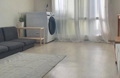 Wolgye-dong Apartment | Maru house Tranquil and Airy Space for Long or Short Stays in Nowon 2 qeen bed, near market, air-conditioner, Samsung TV