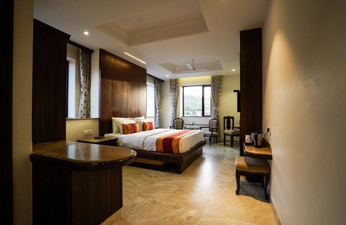Barli Hotel | Marugarh Resort and Spa