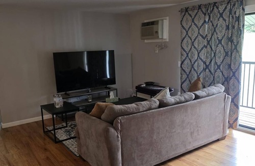 Galeville Apartment | Marvelous 2-bedroom apartment with AC in lively Liverpool