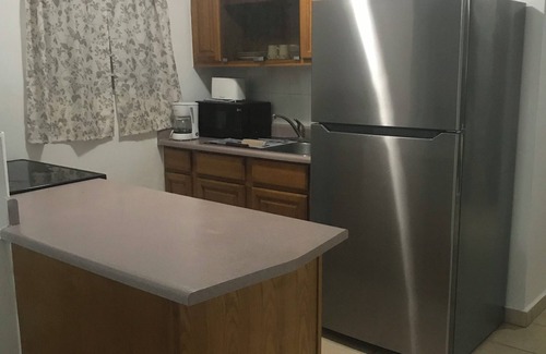 Salinas Apartment | Marvelous 3-bedroom apartment with AC in Salinas near to everything