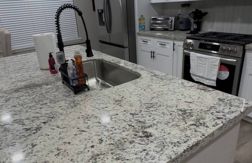 La Porte House | Marvelous 4-bedroom house three full bathrooms in LaPorte