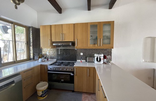 Sahab Villa | Marvelous 4-bedroom villa in Amman with WiFi, AC , Swimming Pool, Outdoor HotTub
