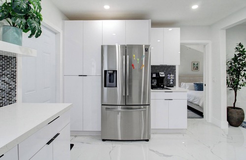 Miami Shores House | Marvelous family-friendly house close to Surfside Beach, Wynwood, with AC, WiFi