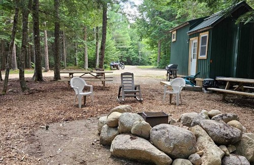 Whitney Cabin | Marvelous water front cabin with AC in Lakeville - Stay cool and cozy and relax!