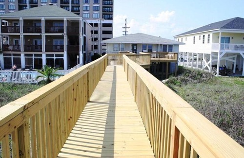 North Myrtle Beach House | Mary Ruth Cottage by Seaside Vacations