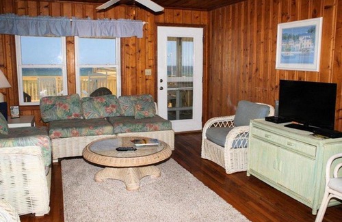 North Myrtle Beach House | Mary Ruth Cottage by Seaside Vacations