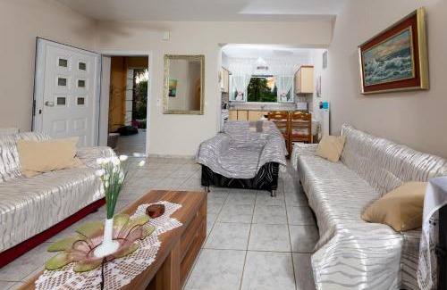 Mazarakata Apartment | Mary's house