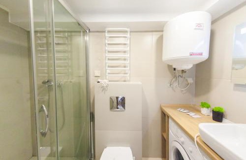 Solomjanskyj Apartment | MarySmart