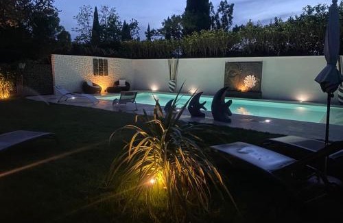 St.-Remy-de-Provence House | Mas Beau Soleil & Spa Cottages de Charme avec Jacuzzi&Jardin Privés