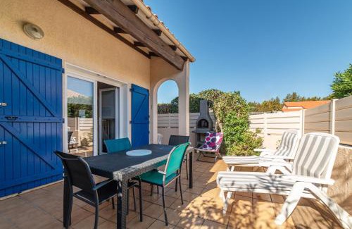 Saint-Cyprien Plage House | Mas Bleu