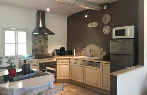 Mormoiron House | Mas Boudeissoun - Cœur de cerise - Baignade à 600 m