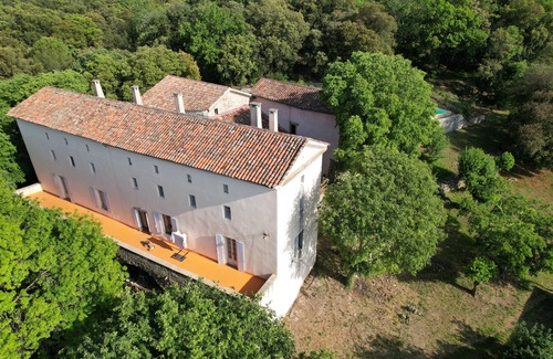 Saint-Julien-les-Rosiers House | Mas Cévenol Isolé Dans un Écrin de Verdure, Avec Grande Piscine, 16 Couchages