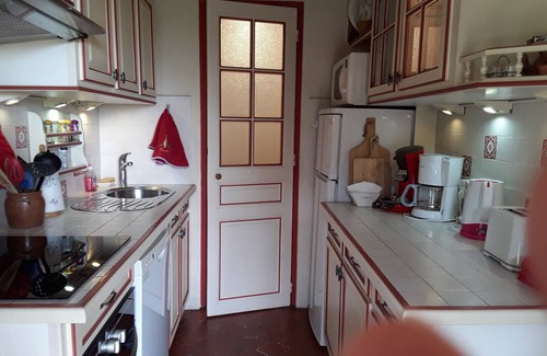 Lorgues House | Mas De Broceliande, cozy country cottage surrounded by nature