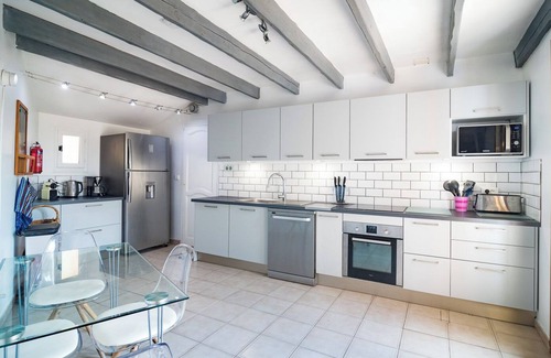 Saint-Martin-de-Londres Villa | Mas de Bouis: Hi-Spec 6bdrm Villa⭐️Views⭐️Heated Pool⭐️Boules⭐️Playgrnd⭐️Grounds